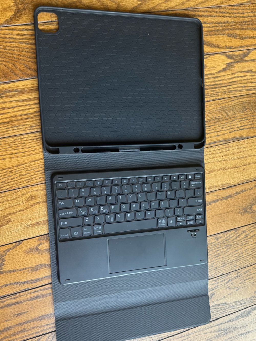 Magnetic Detachable Keyboard Case for iPad Pro 12.9 - Black - Picture 8 of 10